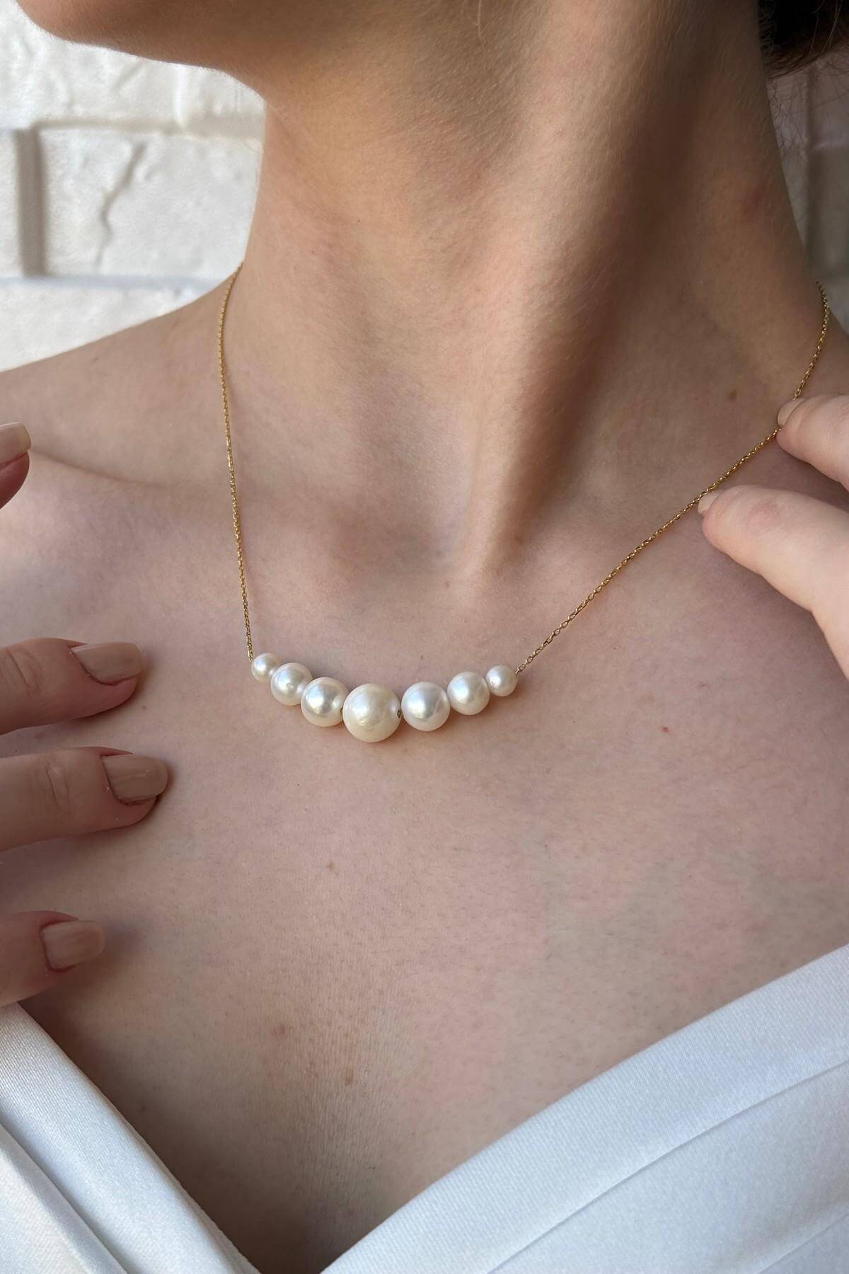 Filtration Natural Pearl Necklace