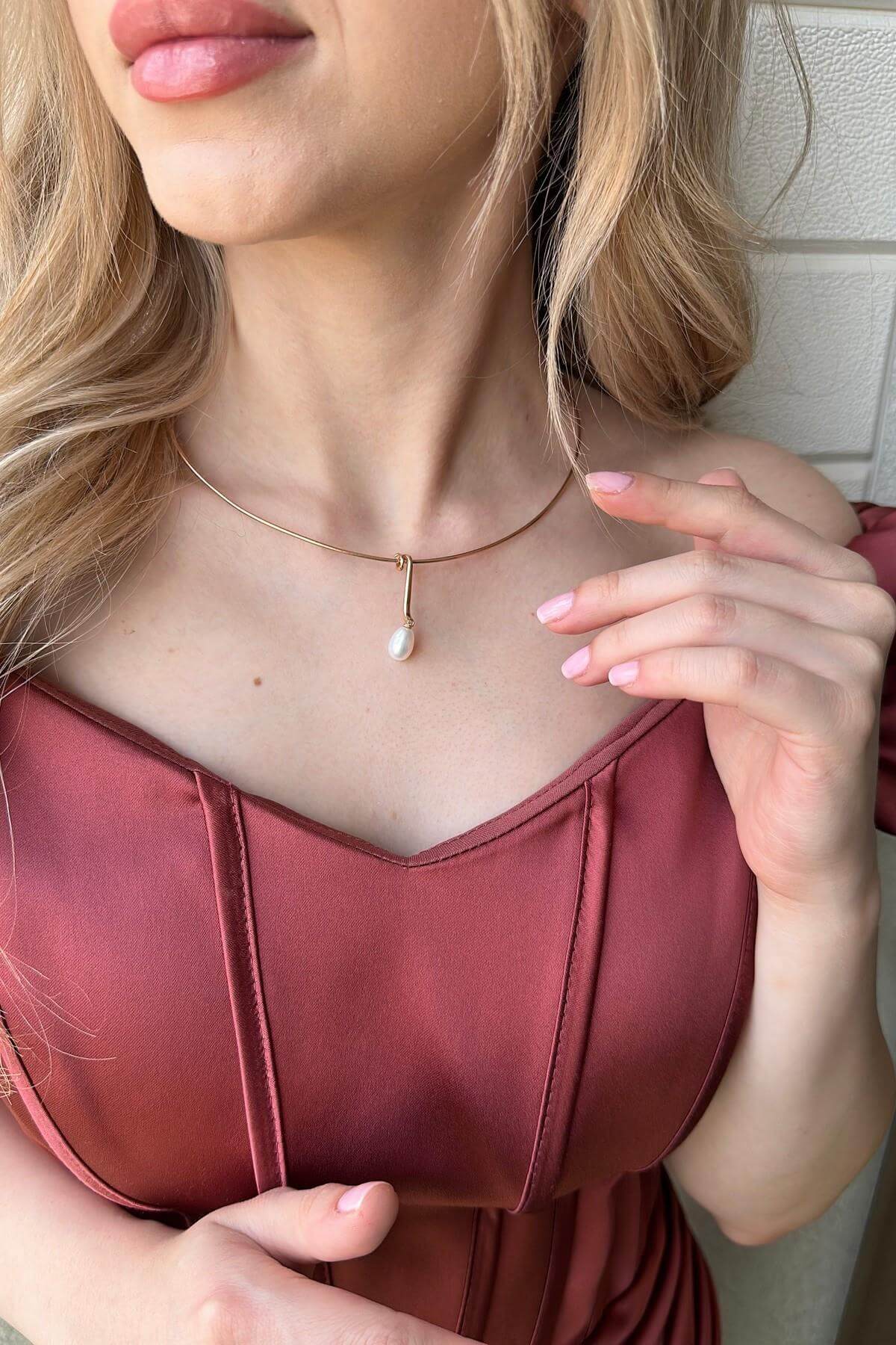 Choker Model Natural Pearl Necklace