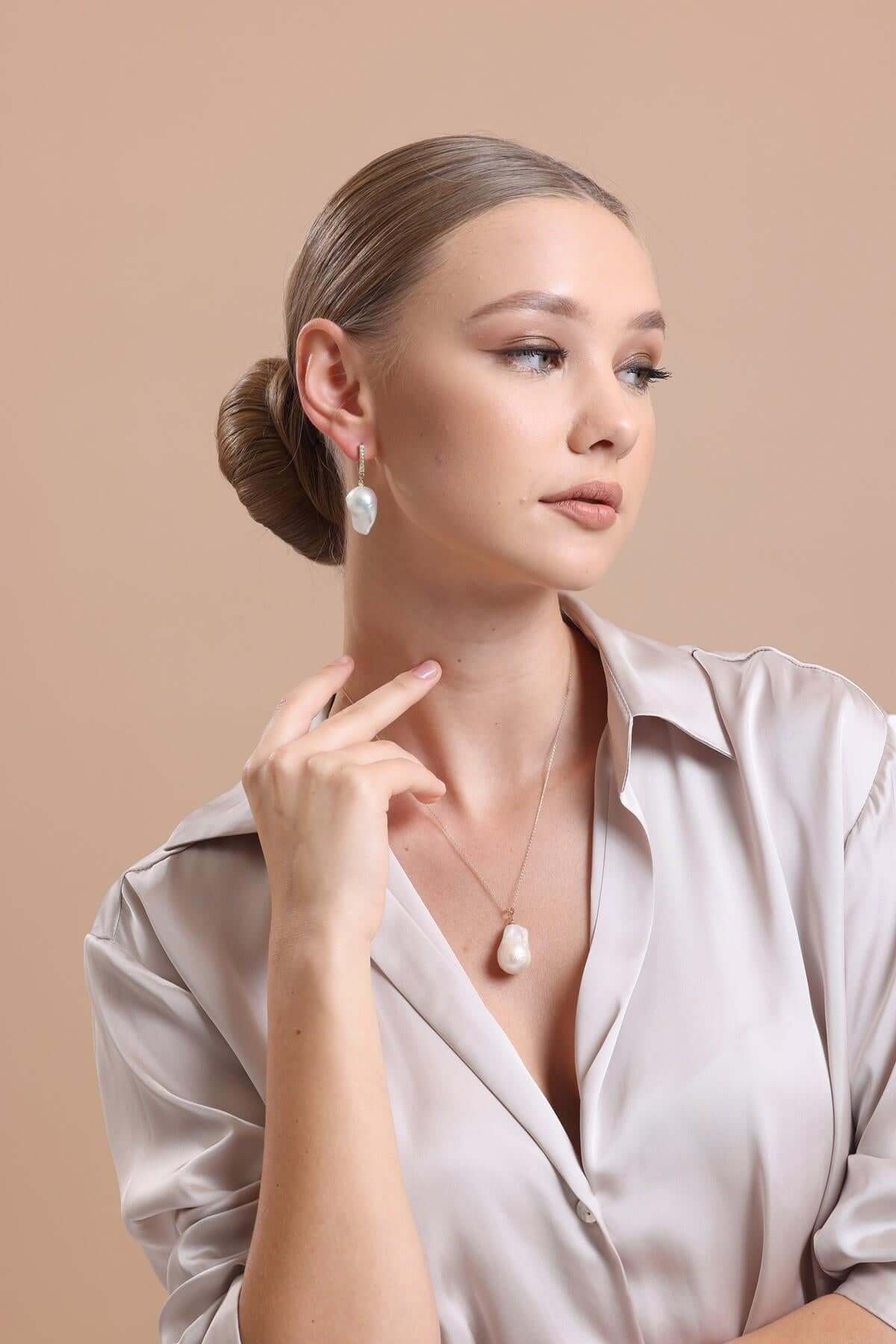 Baroque Natural Pearl Earring