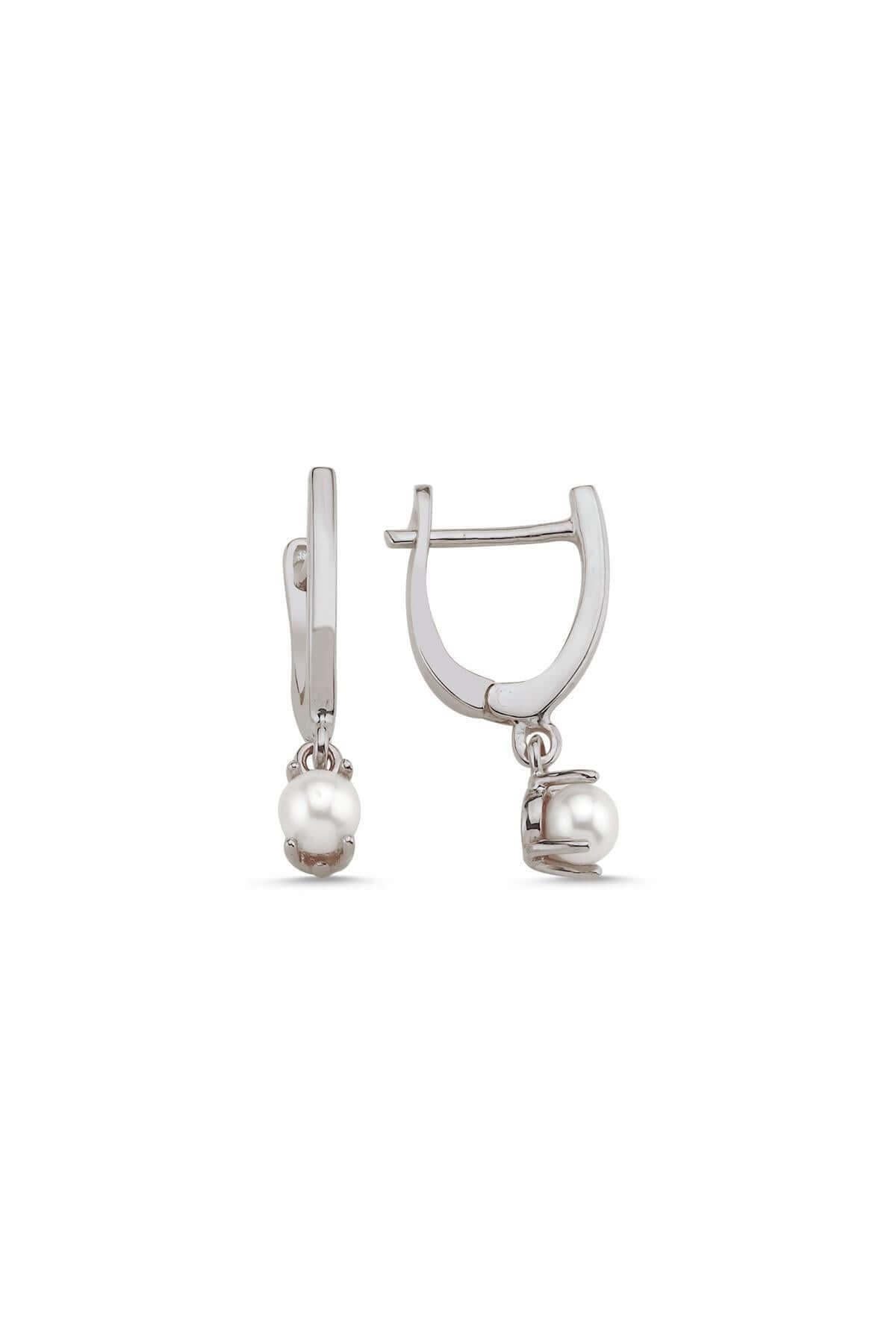 Natural Pearl Dangling Earring