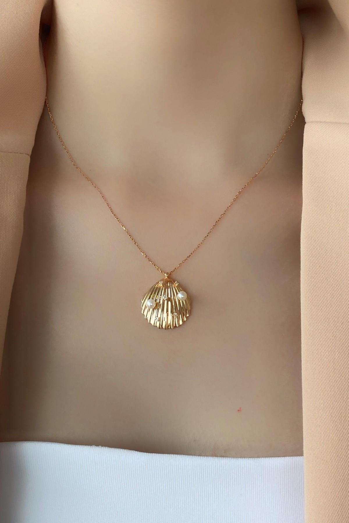 Oyster Natural Pearl Necklace