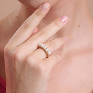 Medium Natural Pearl Ring