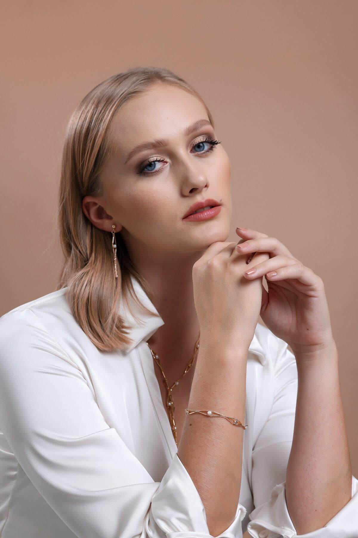 Slice of Baklava Natural Pearl Puskul Earring