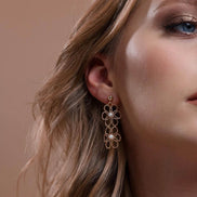 Flower Desenli Natural Pearl Earring