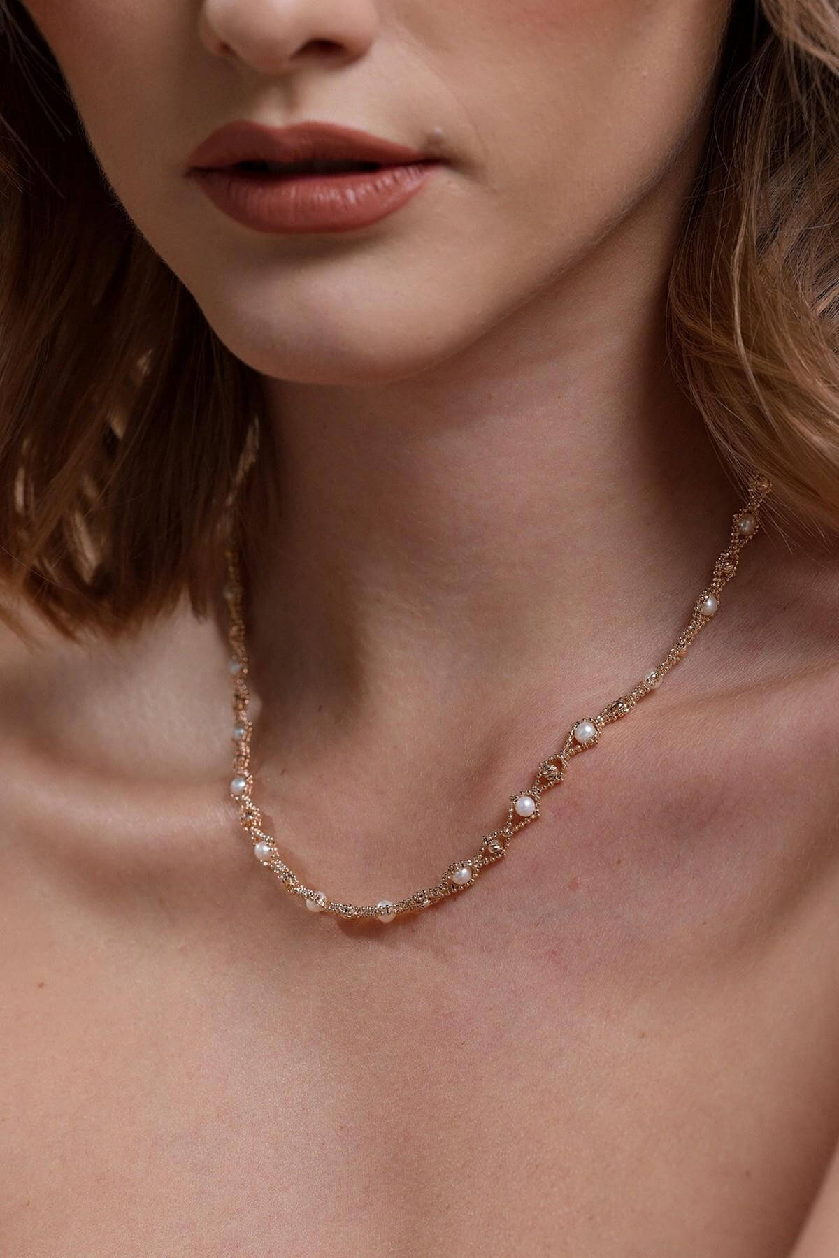 Drop Design Natural Pearl Necklace