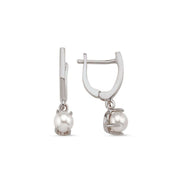 Natural Pearl Dangling Earring