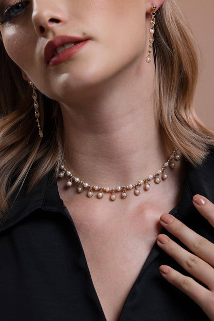 Dorica Bead Dangling Natural Pearl Necklace