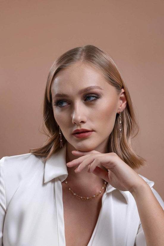 Bone Model Natural Pearl Necklace