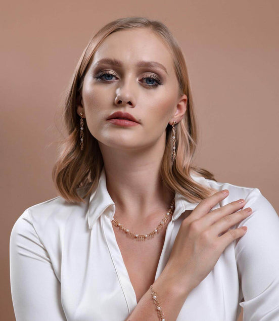 Bone Model Natural Pearl Earring Necklace Bracelet Triple Set