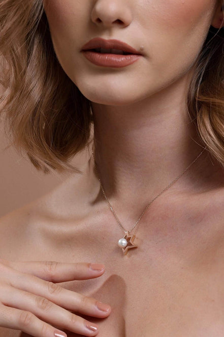 Half Star Natural Pearl Necklace