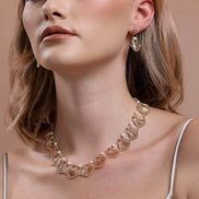 Yelpaze Design Natural Pearl Necklace