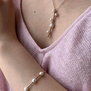 Rod Above Five Natural Pearl Necklace Bracelet Double Set