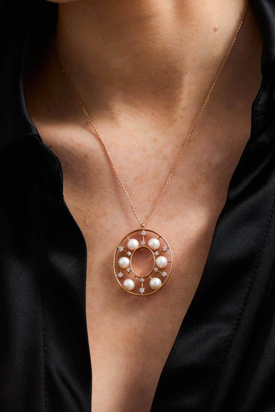 Hoop Designed Natural Pearl Necklace