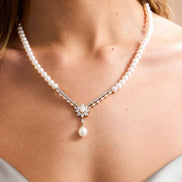 Daisy Design Natural Pearl Necklace