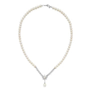 Daisy Design Natural Pearl Necklace