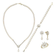 Daisy Design Natural Pearl Earring Necklace Bracelet Ring Quadruple Set