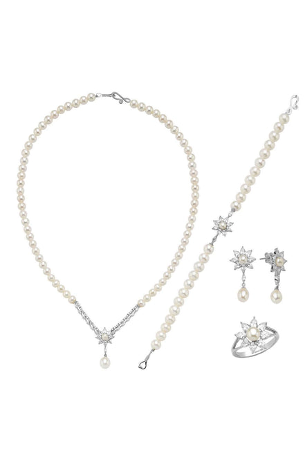 Daisy Design Natural Pearl Earring Necklace Bracelet Ring Quadruple Set