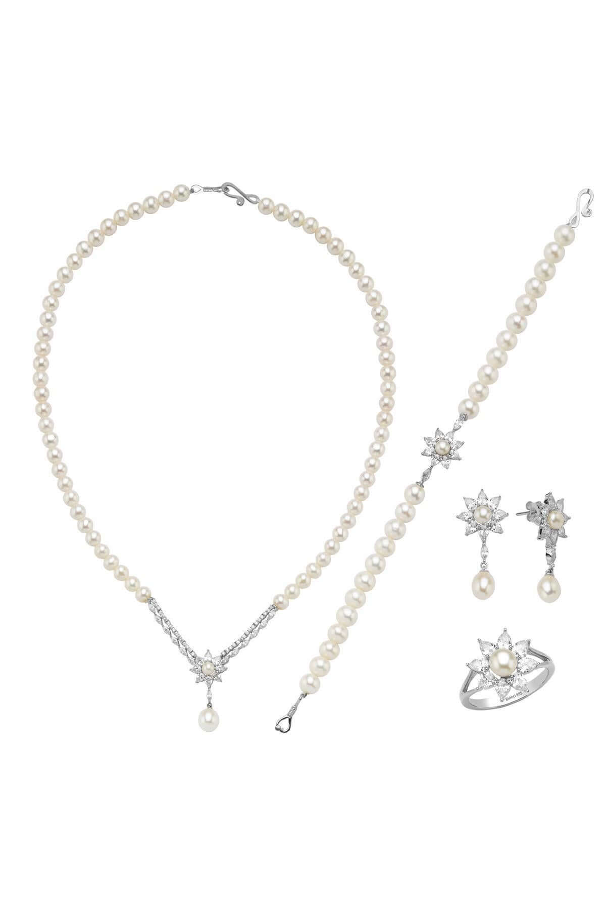 Daisy Design Natural Pearl Earring Necklace Bracelet Ring Quadruple Set