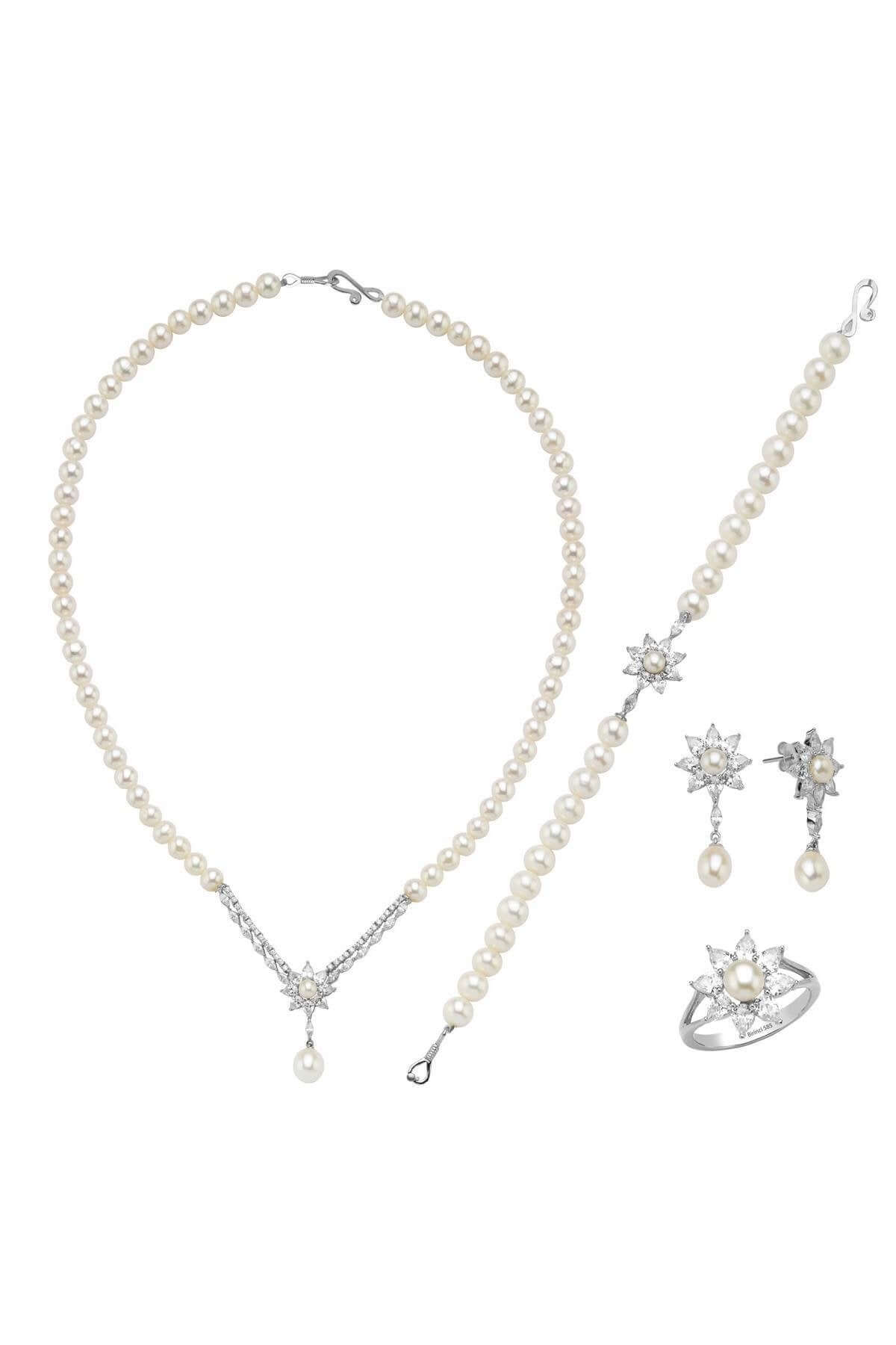 Daisy Design Natural Pearl Earring Necklace Bracelet Ring Quadruple Set