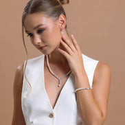 Watercourse Natural Pearl Necklace