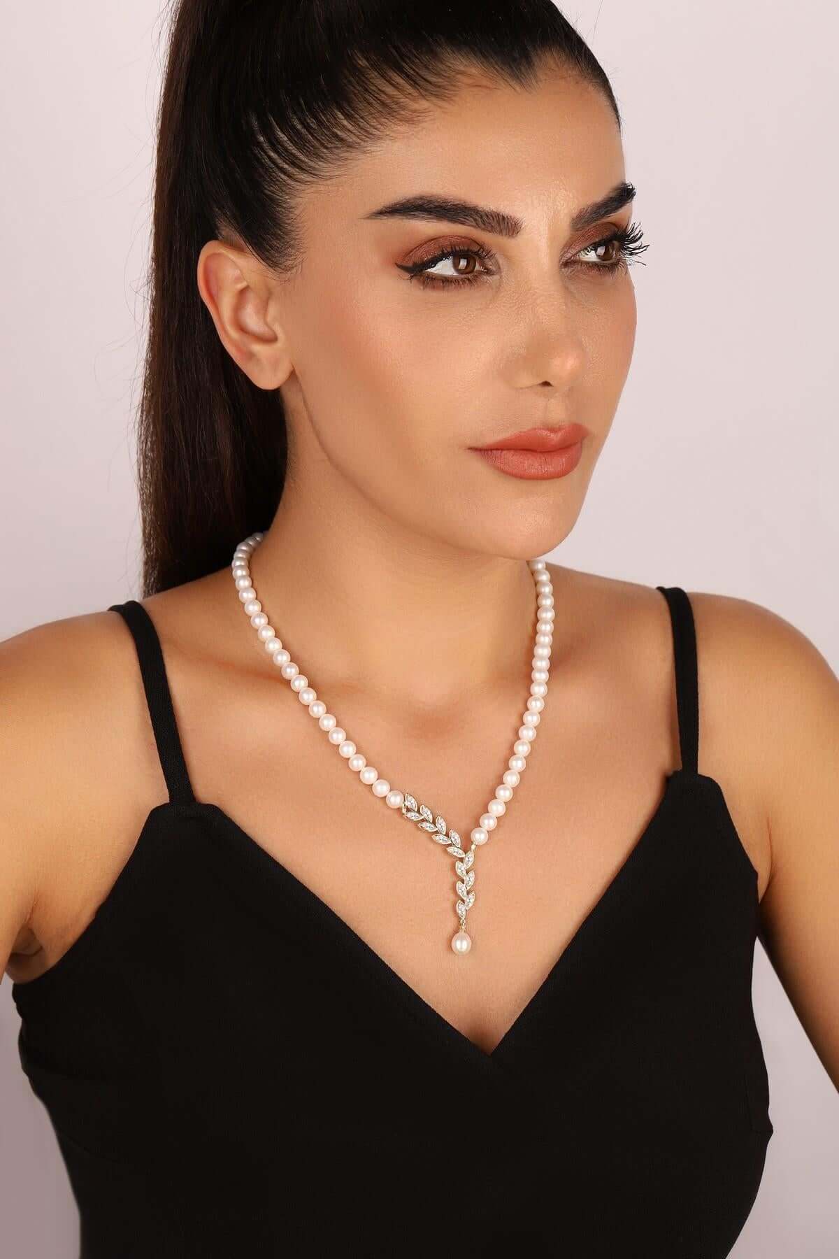 Leaf Stone Natural Pearl Earring Necklace Bracelet Ring Quadruple Set