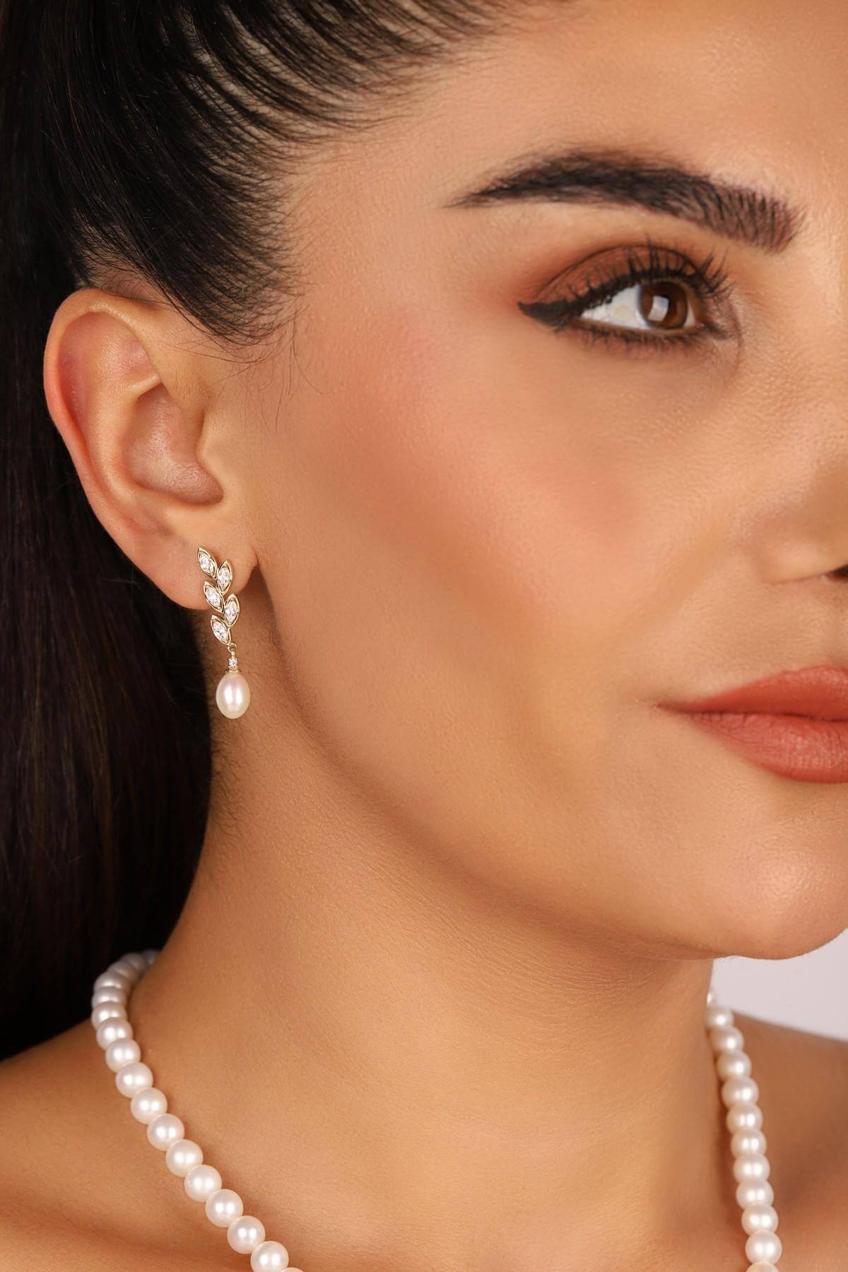 Leaf Stone Natural Pearl Earring Necklace Bracelet Ring Quadruple Set