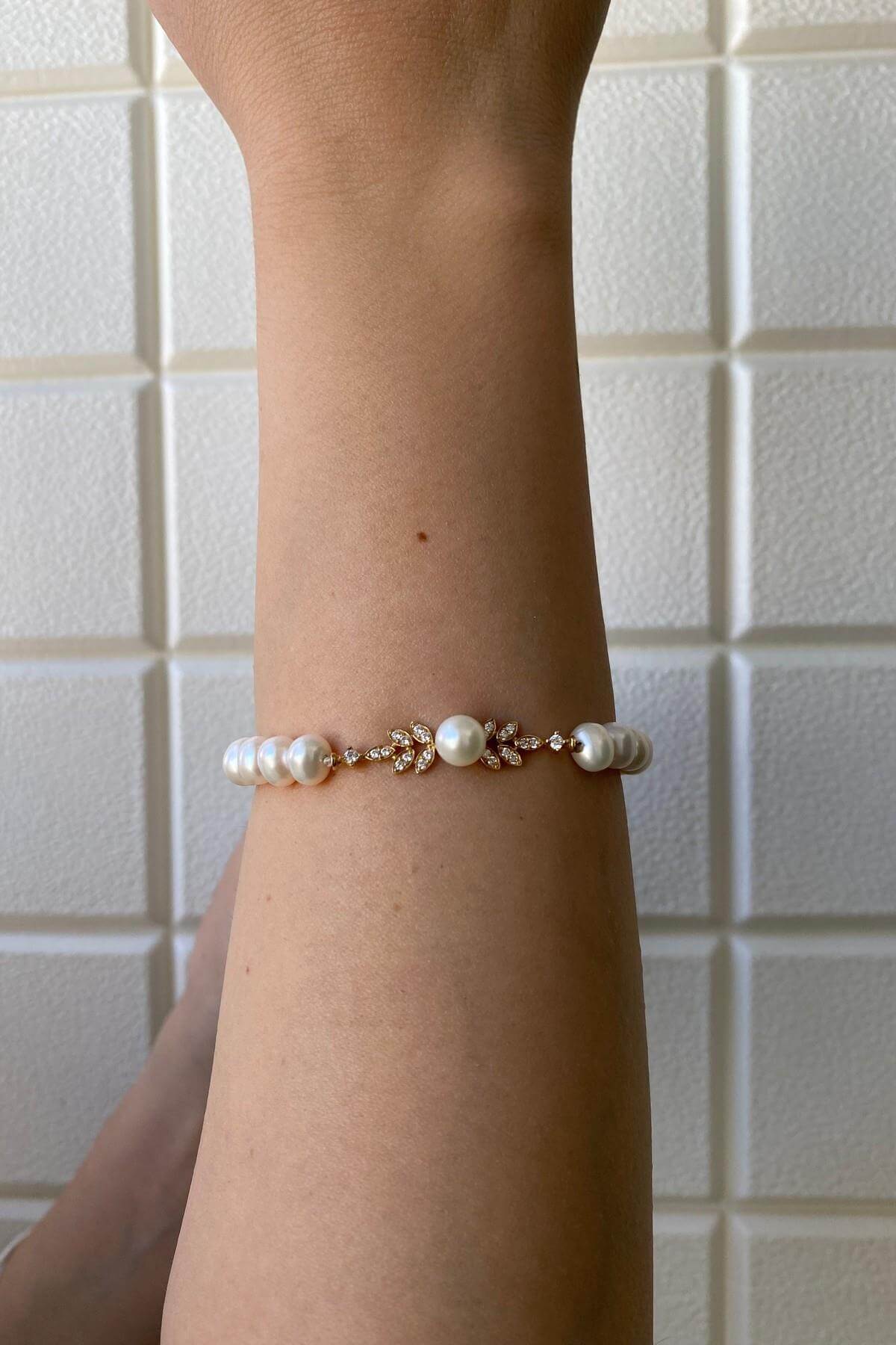 Zircon Stone Natural Pearl Bracelet