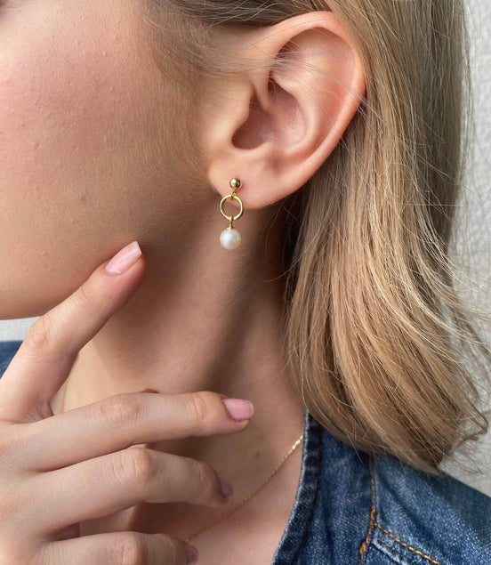 Cyclic Fresh Water Natural Pearl Earring