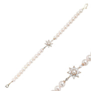 Daisy Design Natural Pearl Bracelet