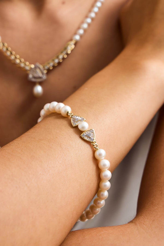 Üçgen Model Baget Taşlı Doğal İnci Bileklik | | Birinci1926