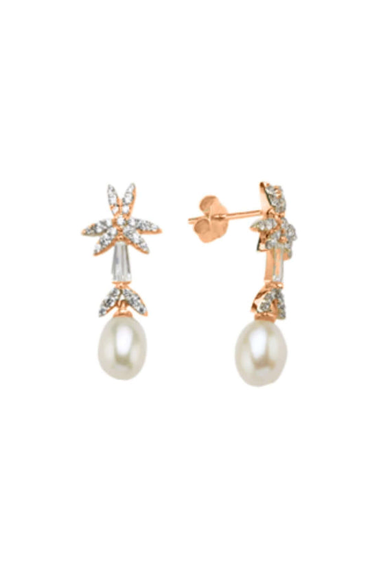 Leaf Design Natural Pearl Earring