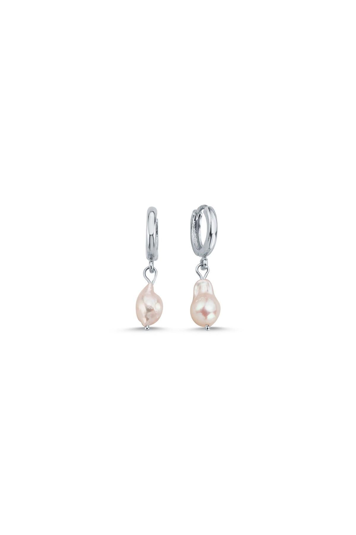 Drop Baroque Pearl Earring