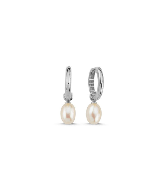 Natural Pearl Dangling Earring
