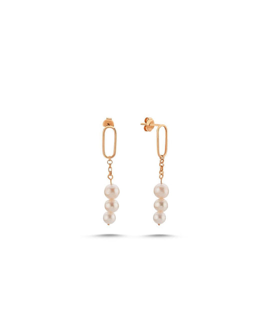 Rocking Fresh Water Natural Pearl Earring