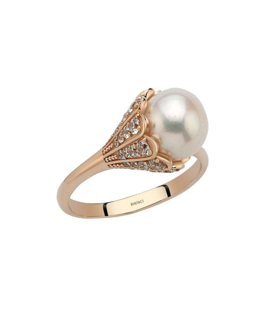Lightbulb Design Natural Pearl Ring
