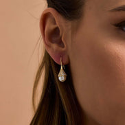 Lightbulb Design Natural Pearl Earring Necklace Ring Triple Set