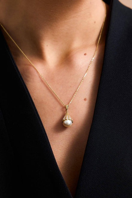 Lightbulb Design Natural Pearl Earring Necklace Ring Triple Set