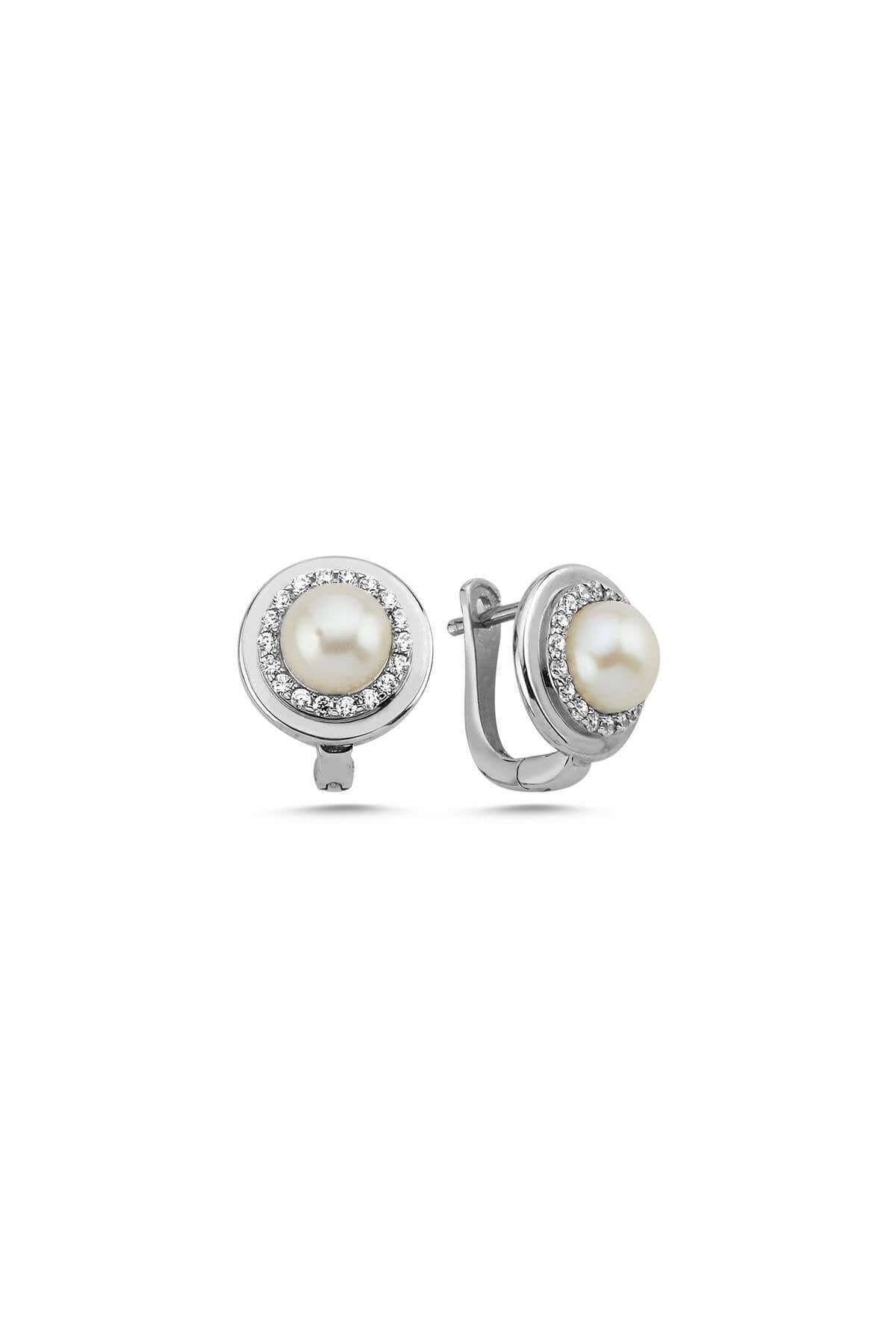 Natural Pearl Earring