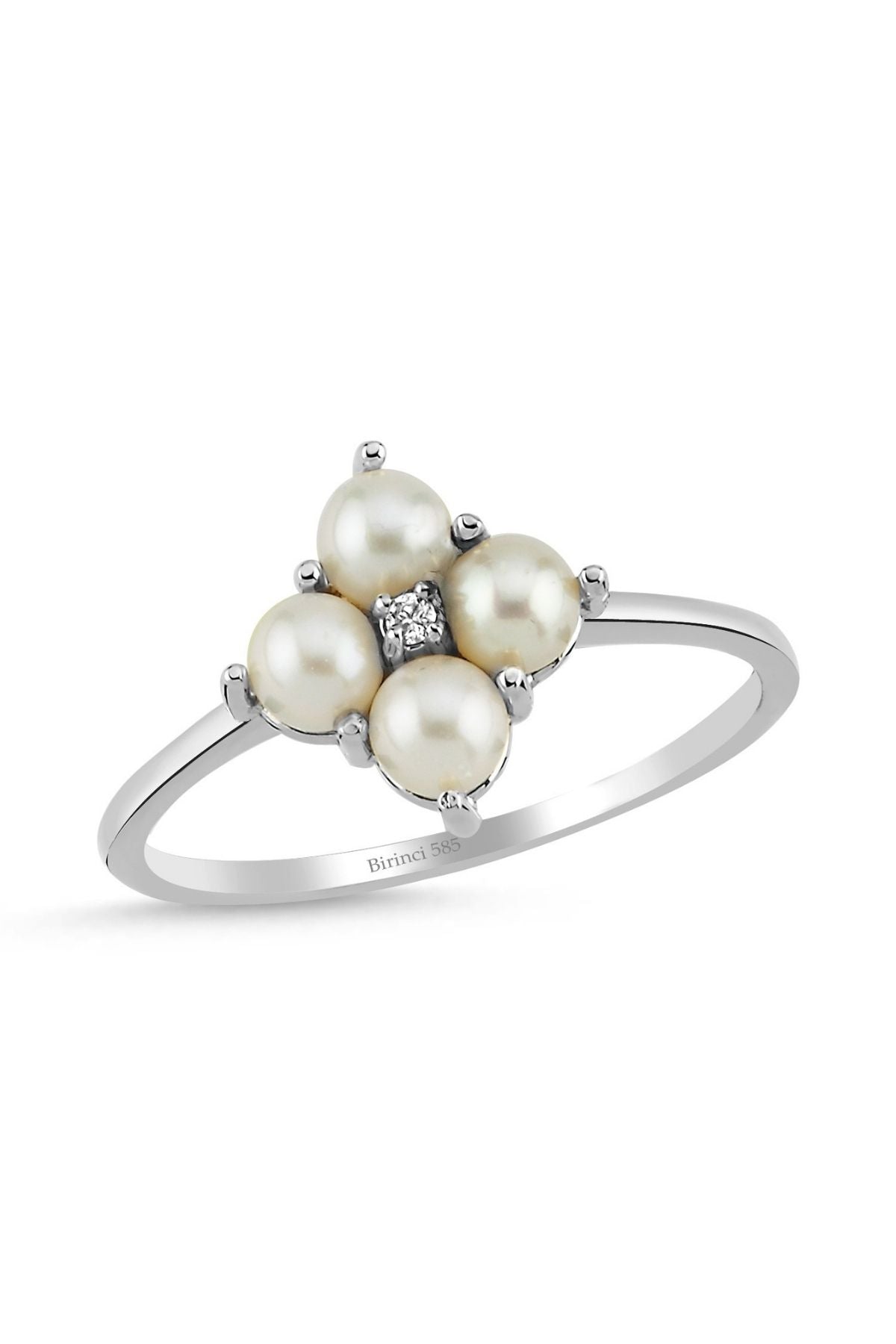 0,06 Karat Natural Pearl Diamond Ring