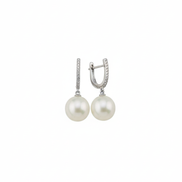 White Natural Pearl Stone Earrings