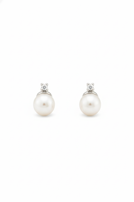 Four-Pronged Diamond Pearl Earrings