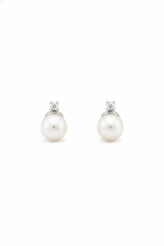 Four-Pronged Diamond Pearl Earrings