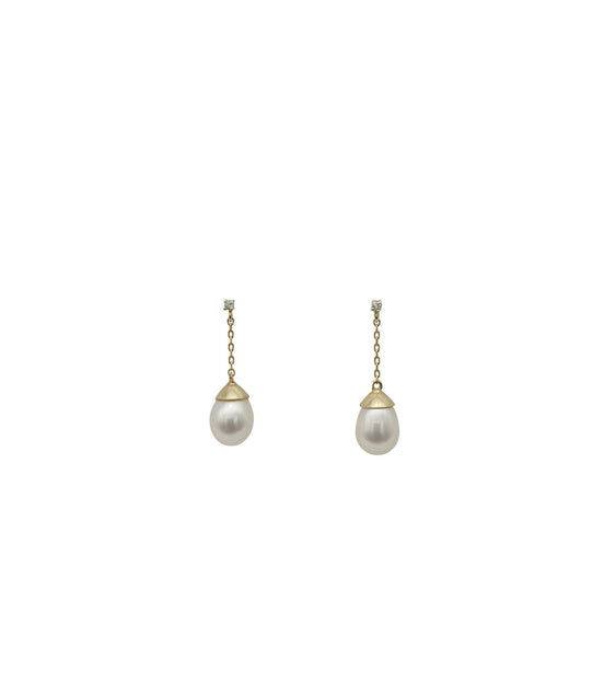 Pearl Drop Earrings with Diamond