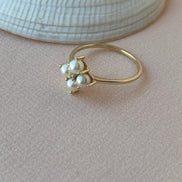 0,06 Karat Natural Pearl Diamond Ring
