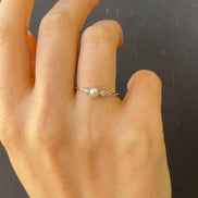 0,12 Karat Crispy Natural Pearl Diamond Ring