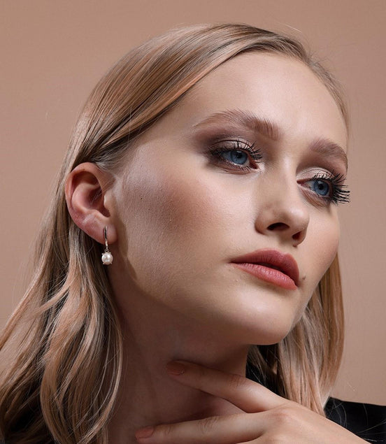 Natural Pearl Dangling Earrings