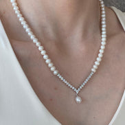 Zircon Stone Watercourse Natural Pearl Necklace