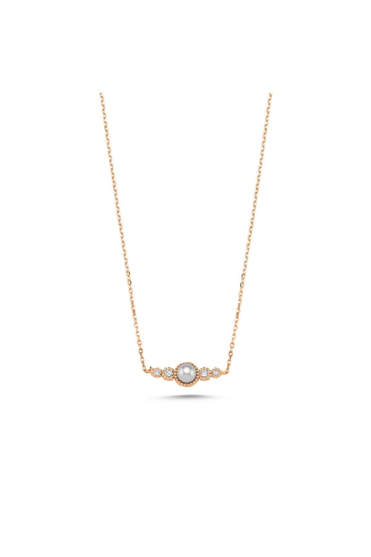 Crispy Natural Pearl 0,11 Karat Diamond Necklace