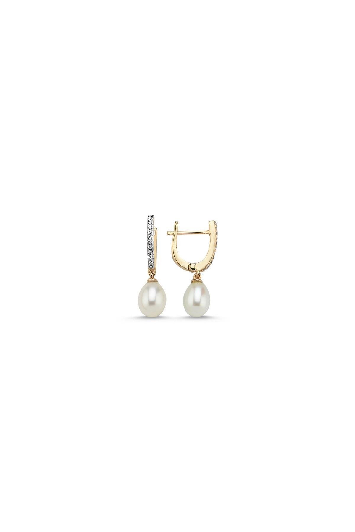 Natural Pearl Dangling Stone Earring