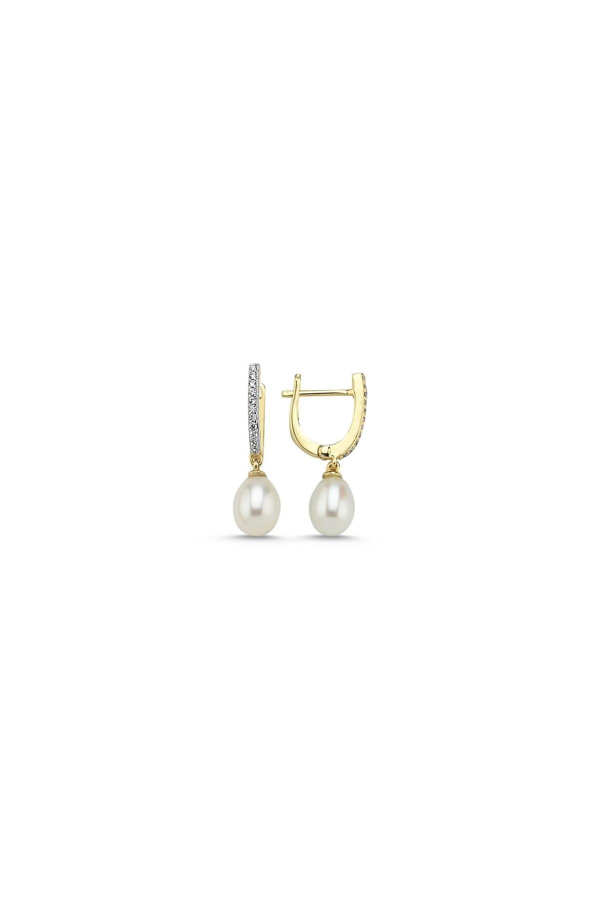 Natural Pearl Dangling Stone Earring